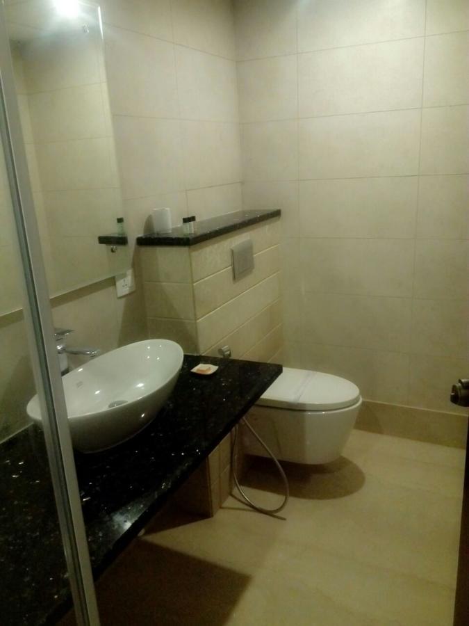 Hotel The Grand Parisian Delhi  Esterno foto