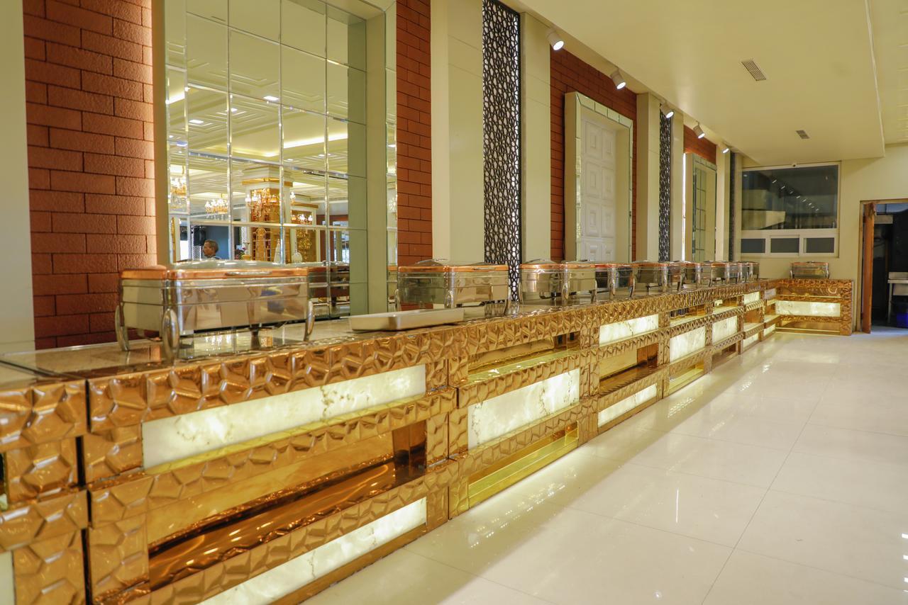 Hotel The Grand Parisian Delhi  Esterno foto