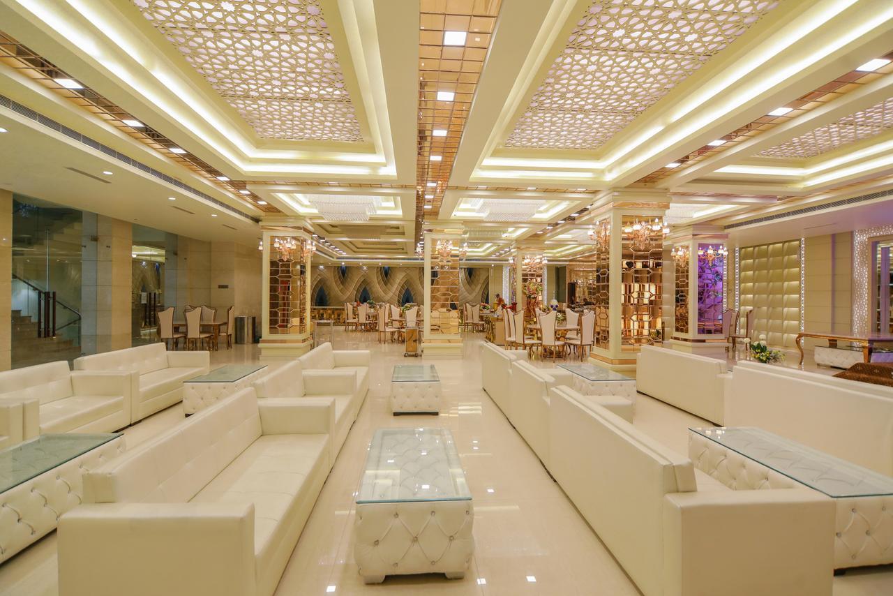 Hotel The Grand Parisian Delhi  Esterno foto
