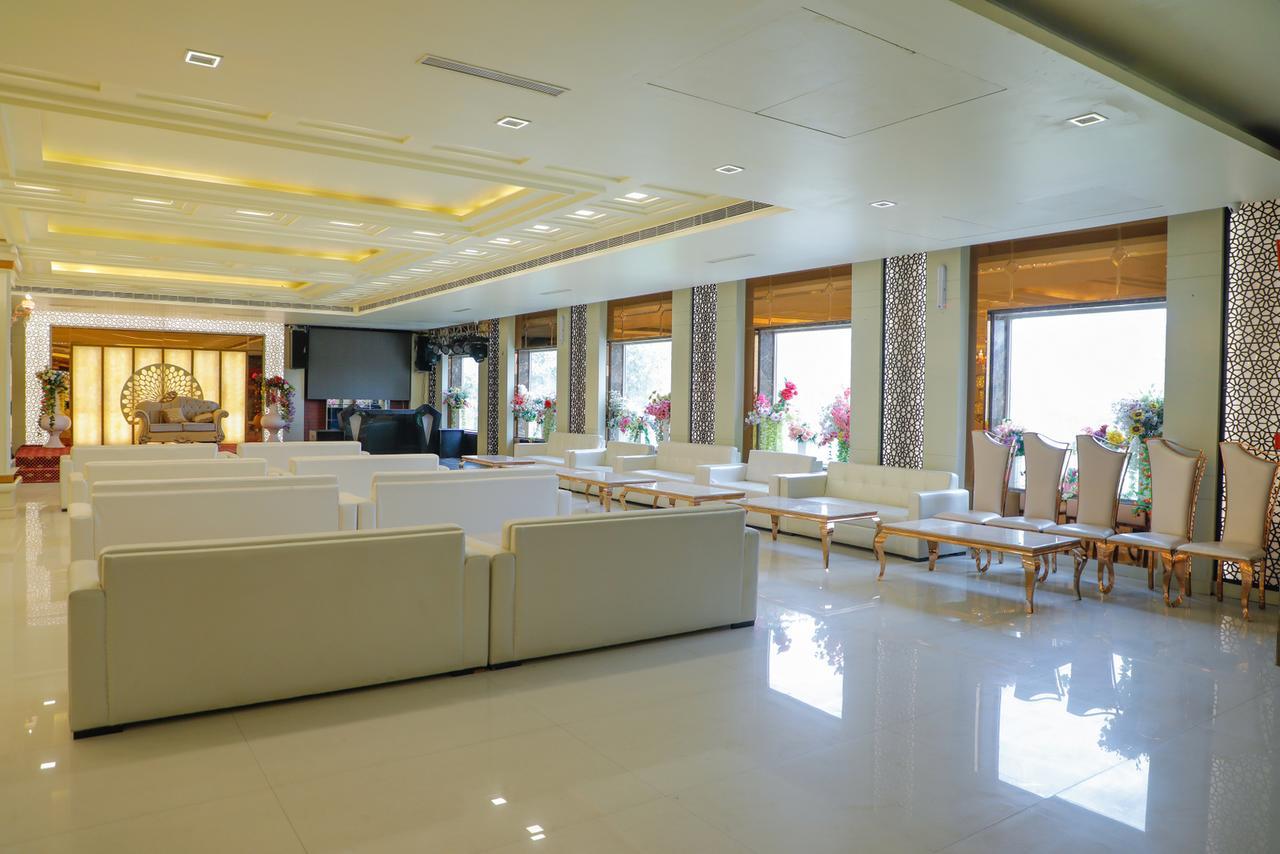 Hotel The Grand Parisian Delhi  Esterno foto
